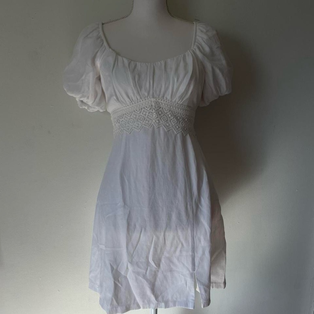 Francesca's Collections White Puff Sleeve Mini Sundress
